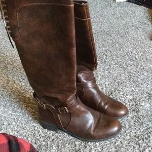 Dark brown boots